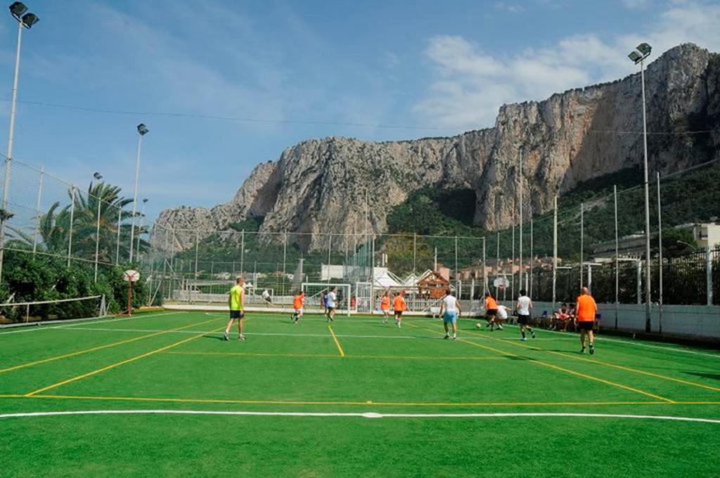 La Marsa Vacances Lägenhet Mondello Exteriör bild